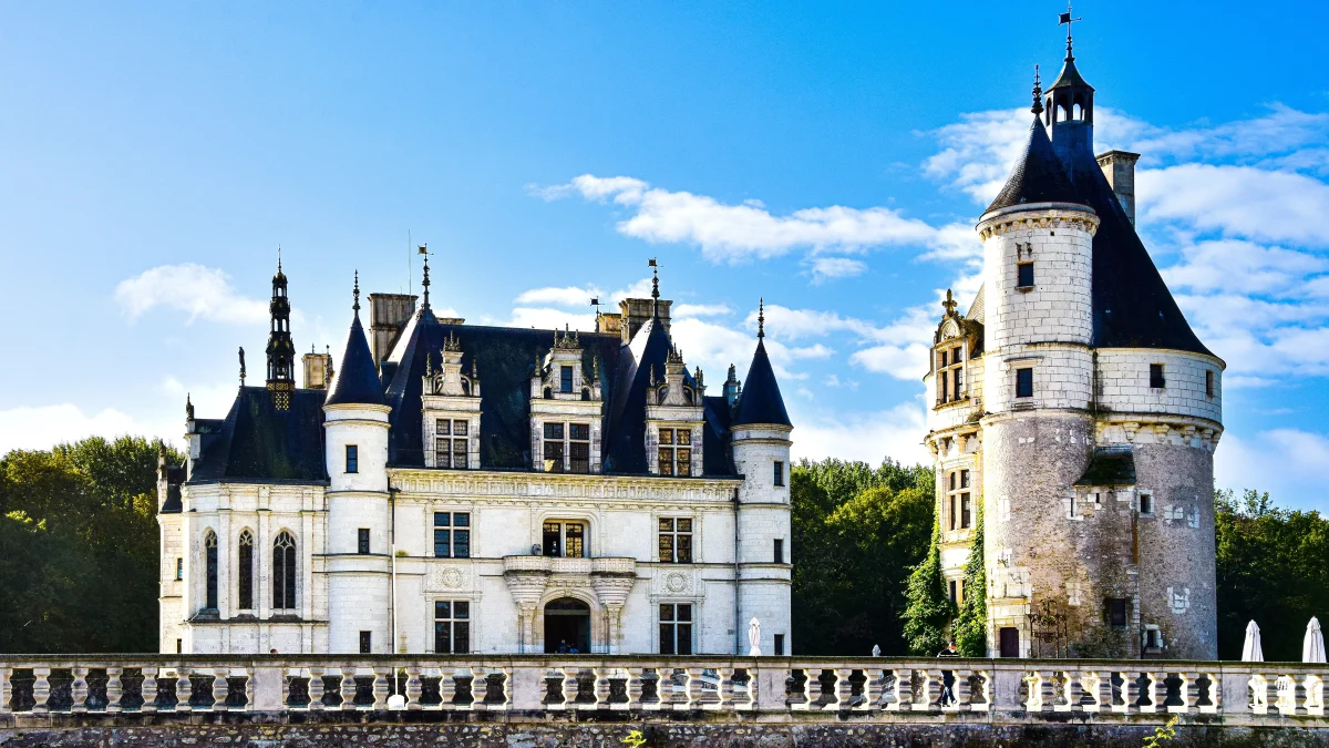 Château-de-Chenonceau-France Loire Valley Châteaux Route