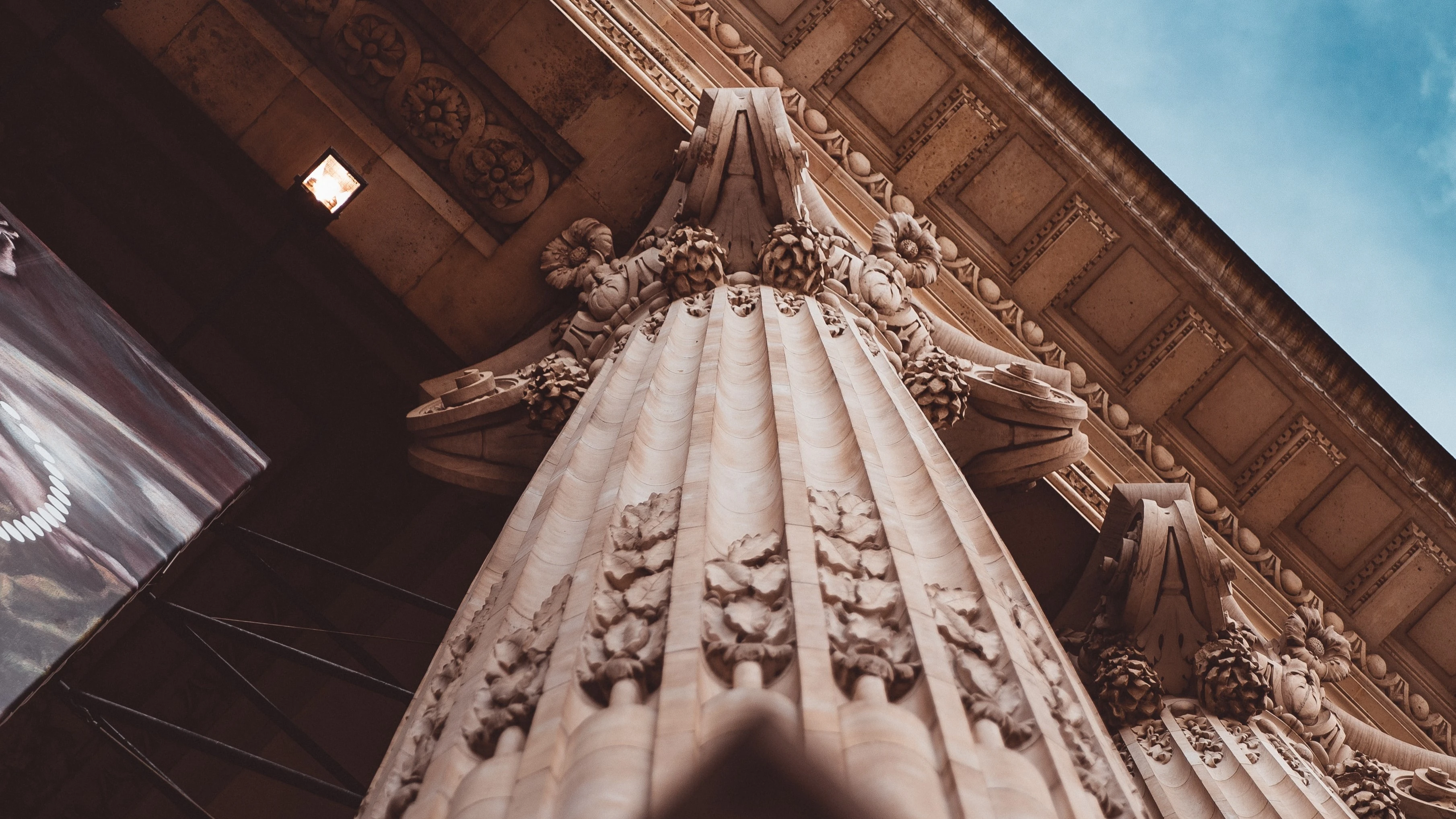 Grand Palais Slider Image