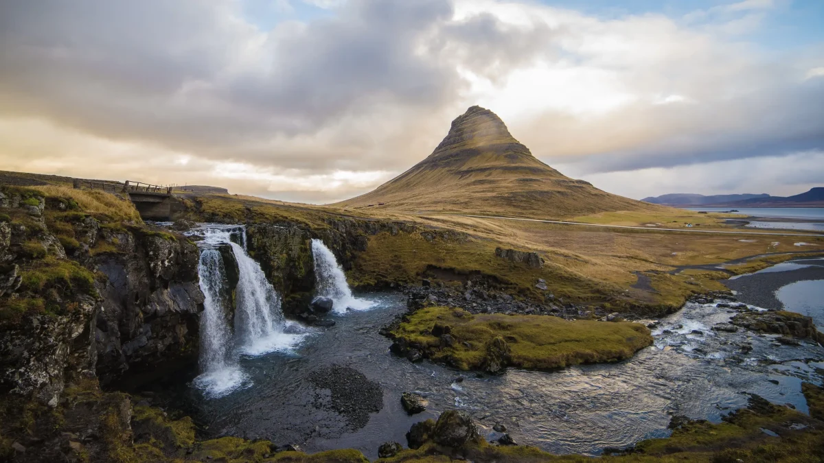 Iceland waterfall Complete guide to summer in Iceland