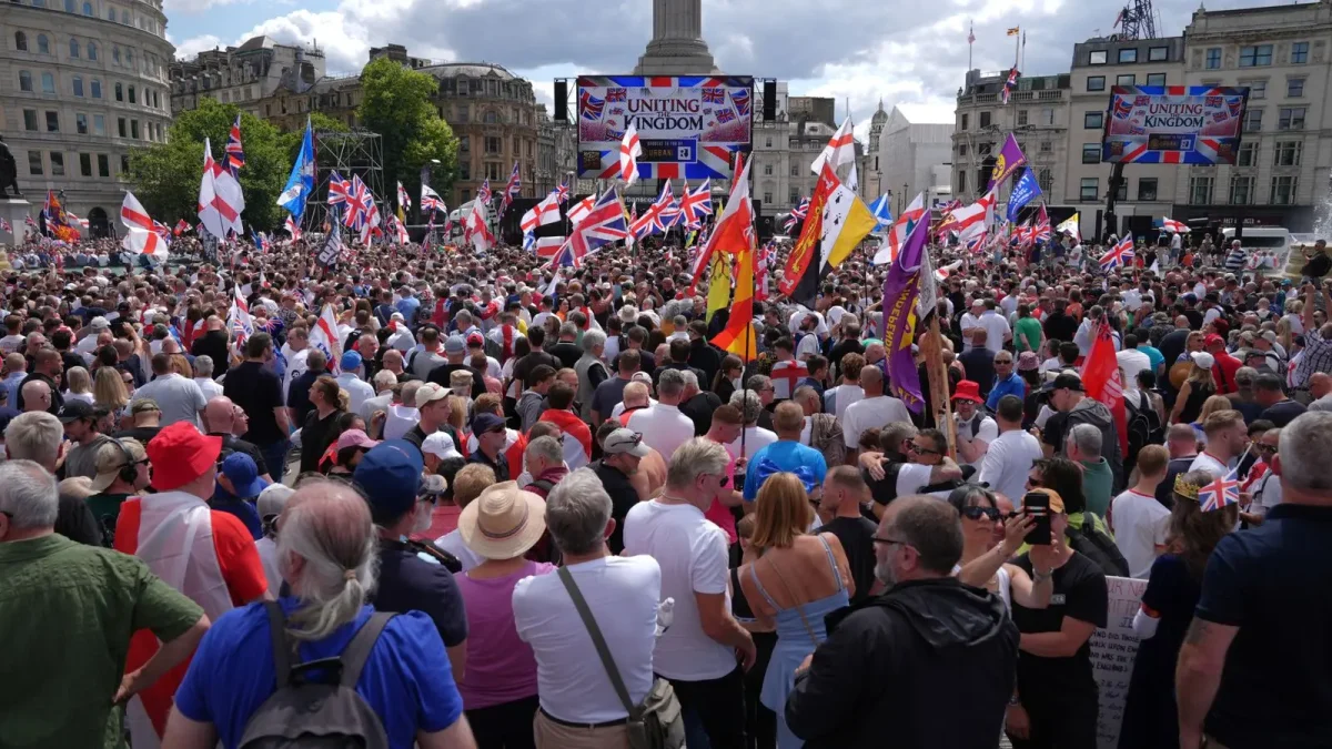 The UK Government vs Tommy Robinson support from the public